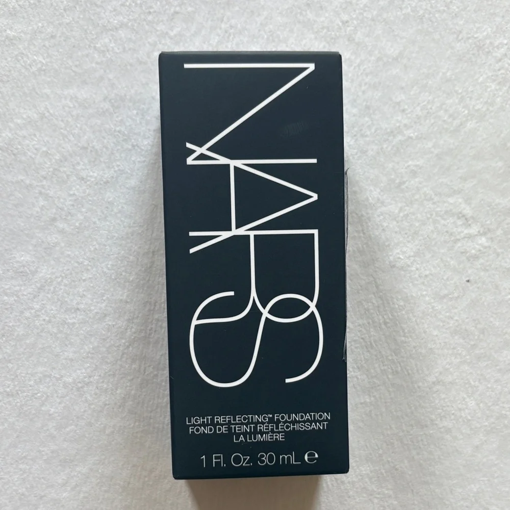 NARS Light Reflecting Foundation L1 Oslo BRAND NEW Full Size NIB